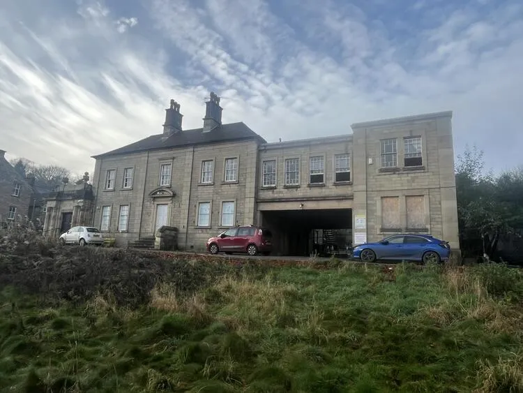 Former Bank Premises, 8 Snitterton Road, Matlock, Derbyshire DE4 3LZ