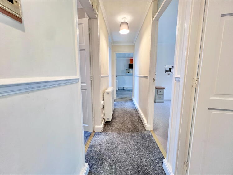 9 Woburn Crescent, Sandwell, Birmingham, West Midlands B43 6AX