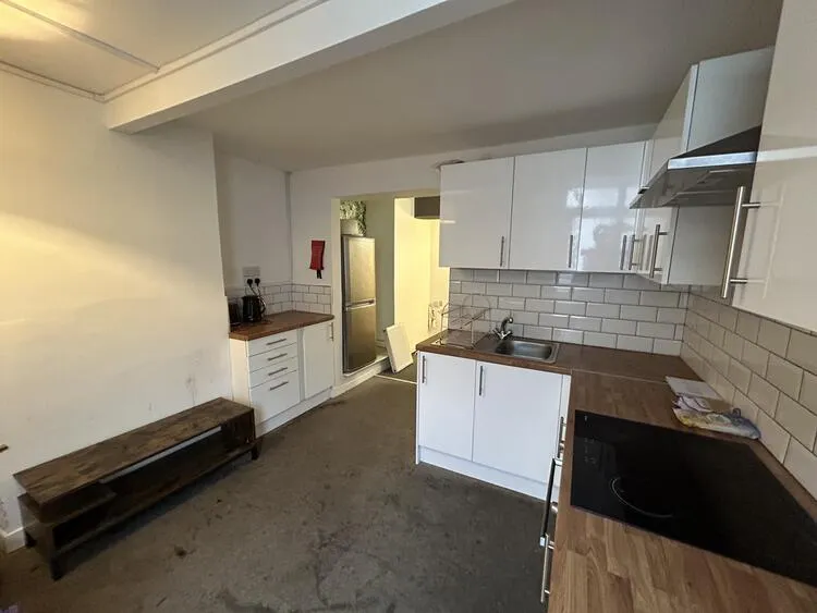24 Albert Street, Hucknall, Nottingham NG15 7BE