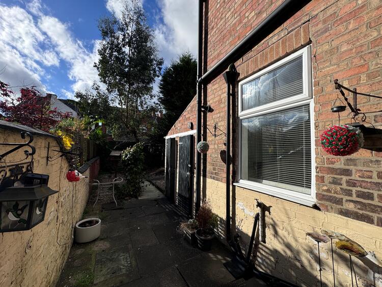 175 College Street, Long Eaton, Nottingham NG10 4GE