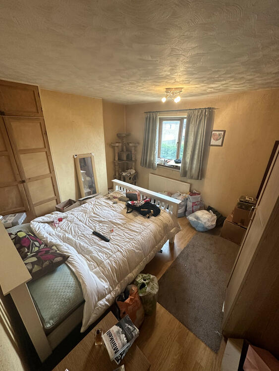 22 Birkenshaw Lane, Birkenshaw, Bradford BD11 2HA