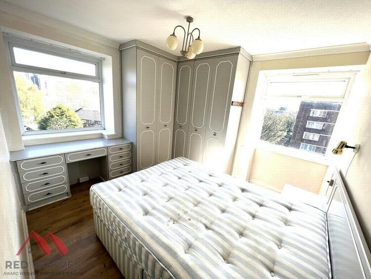 25 Minster Court, Liverpool, Merseyside L7 3QB
