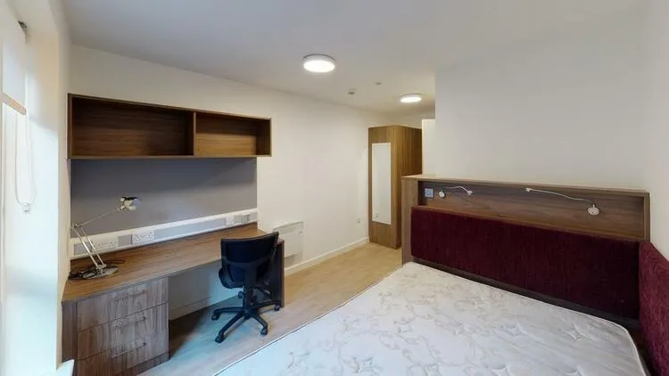Room 134, Flat B15 Phoenix Place, 5 Prince Edwin Street, Liverpool, Merseyside L5 3AA