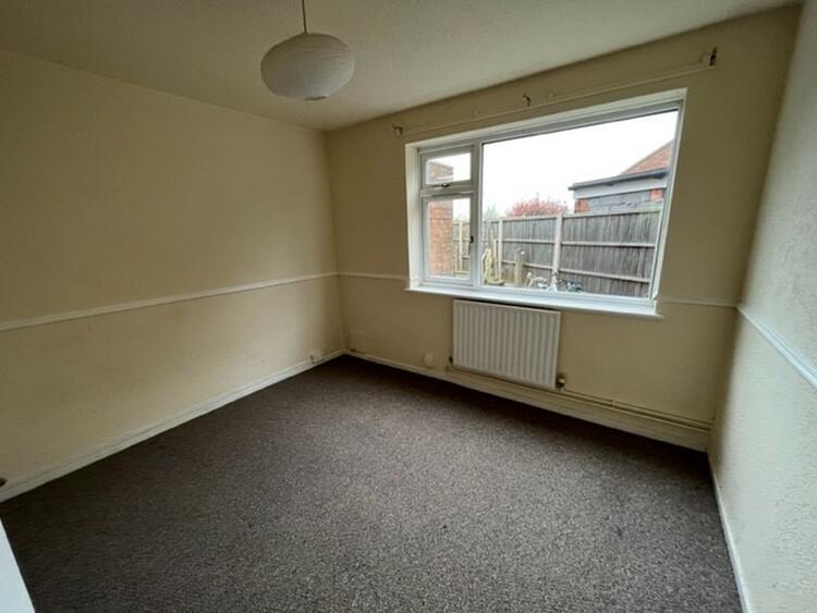 39 Lilac Grove, Walsall, West Midlands WS2 0EY