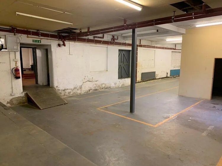 2-4  Regent Street, Kimberley, Nottingham NG16 2LW