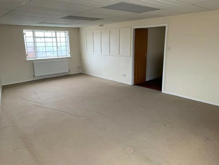 2-4  Regent Street, Kimberley, Nottingham NG16 2LW