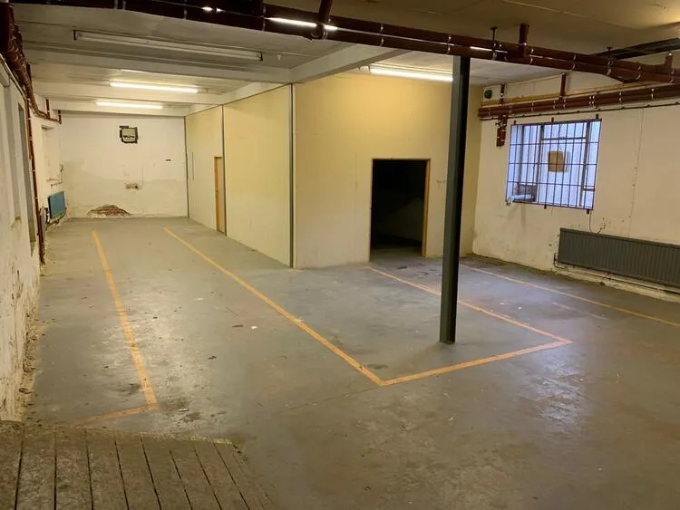 2-4  Regent Street, Kimberley, Nottingham NG16 2LW