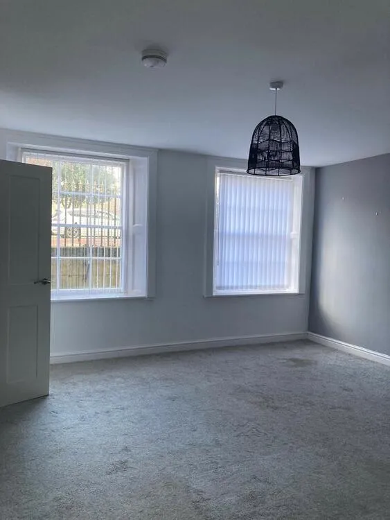 Apartment 2, 36 Hamilton Square, Birkenhead, Merseyside CH41 5BP