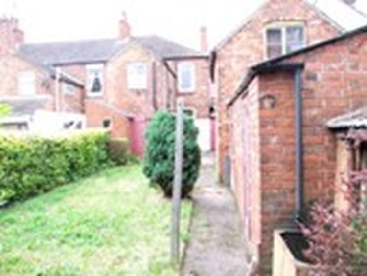 173 Horninglow Road, Burton-On-Trent, Staffordshire DE14 2PX