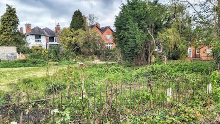 Land at the back of 23 St Johns Road, Stoneygate, Leicester, Leicestershire LE2 2BL