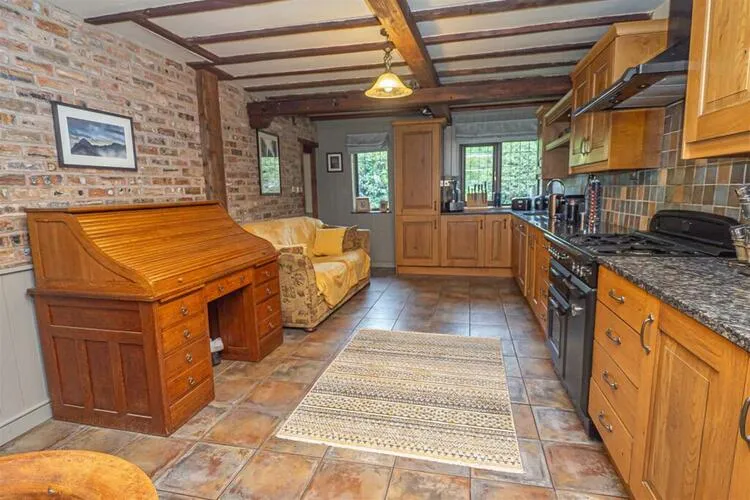 Yew Tree Cottage, Mill Lane, Lower Tean, Stoke-on-Trent, Staffordshire ST10 4LL