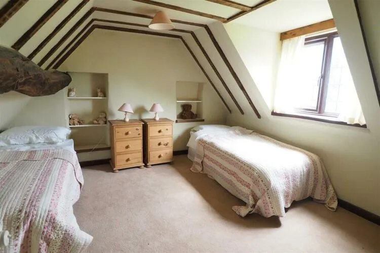 Yew Tree Cottage, Mill Lane, Lower Tean, Stoke-on-Trent, Staffordshire ST10 4LL
