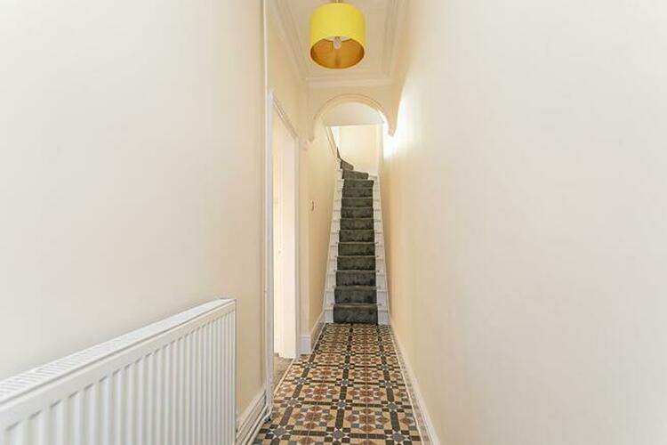 64 Victoria Road, Netherfield, Nottingham NG4 2HG