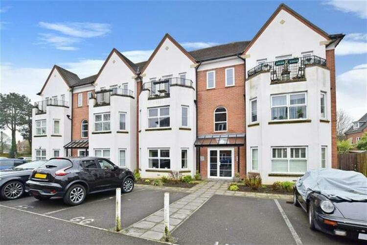 45 Halton Road, Kenley, Surrey CR8 5GN