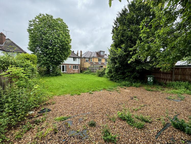85 Cassiobury Drive, Watford WD17 3AG