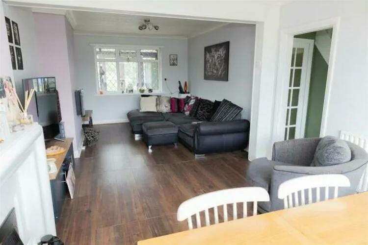 26 Newpool Road, Knypersley, Stoke-On-Trent, Staffordshire ST8 6NS