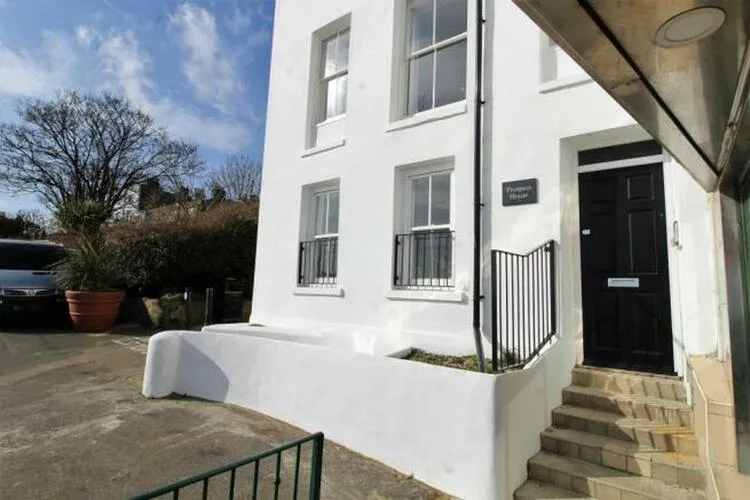 Flat 1, Prospect House, The Parade, Broadstairs, Kent CT10 1NB