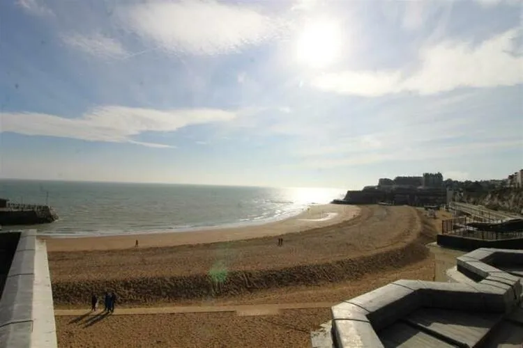Flat 1, Prospect House, The Parade, Broadstairs, Kent CT10 1NB