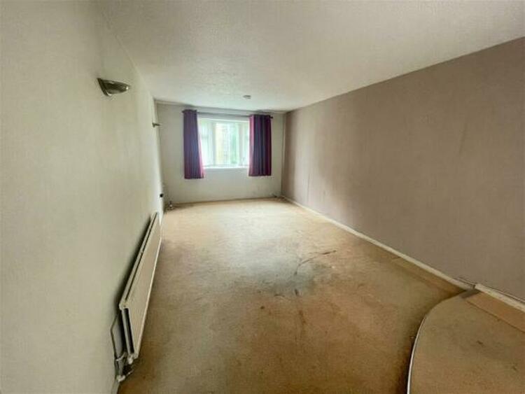 429 Goodwood Road, Leicester, Leicestershire LE5 6TT