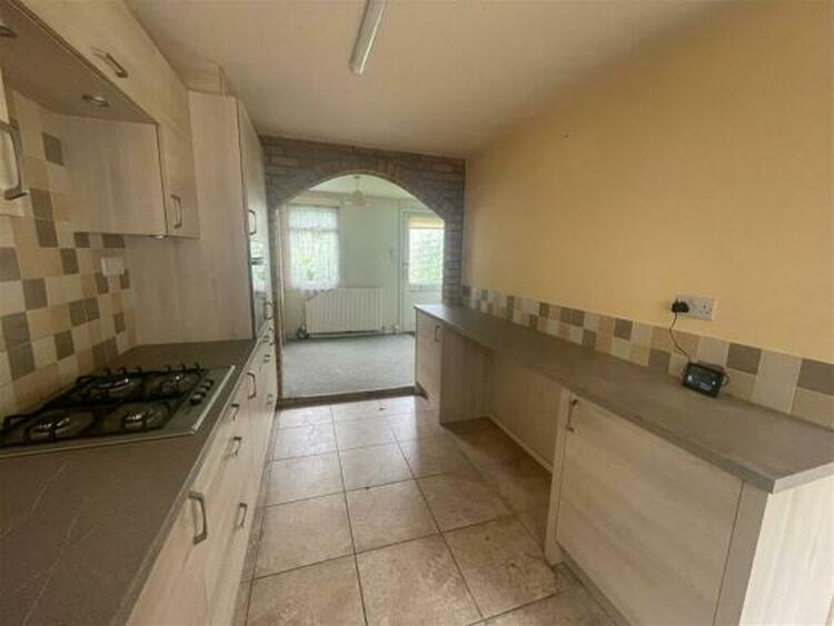429 Goodwood Road, Leicester, Leicestershire LE5 6TT