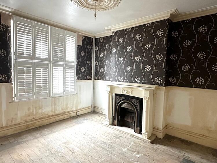 8 Breedon Hill Road, Derby DE23 6TG