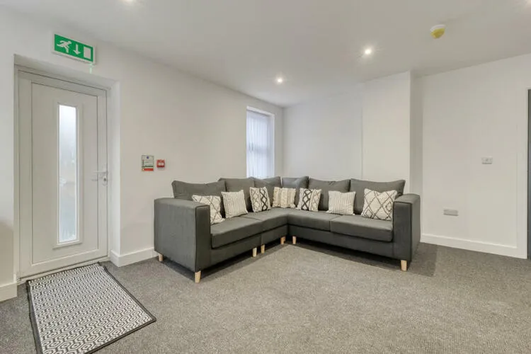 44-48 Kingsway, Stoke-On-Trent ST4 1JH