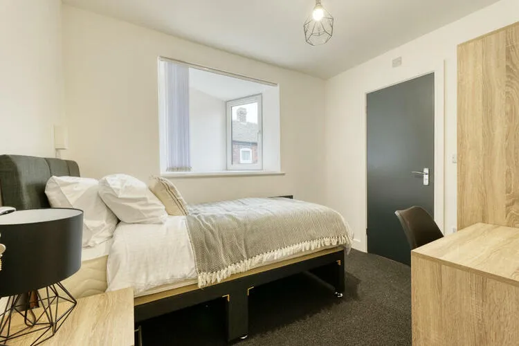 44-48 Kingsway, Stoke-On-Trent ST4 1JH