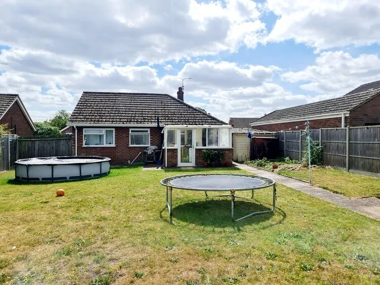 4 Glebe Road, Weeting, Brandon IP27 0PY