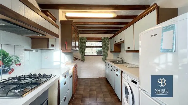 Honeysuckle Cottage, 4 Oakes Row, Nottingham Road, Ironville, Derbyshire NG16 5NT