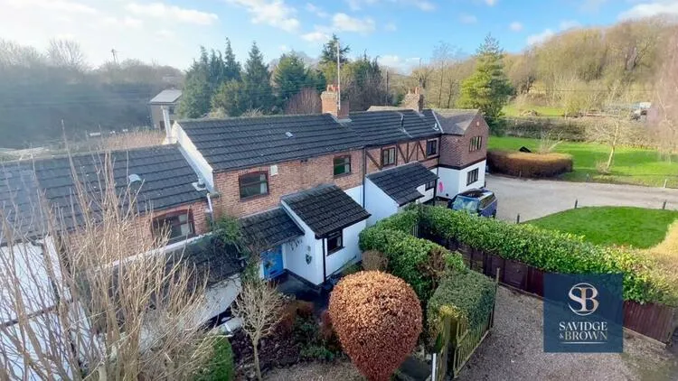 Honeysuckle Cottage, 4 Oakes Row, Nottingham Road, Ironville, Derbyshire NG16 5NT