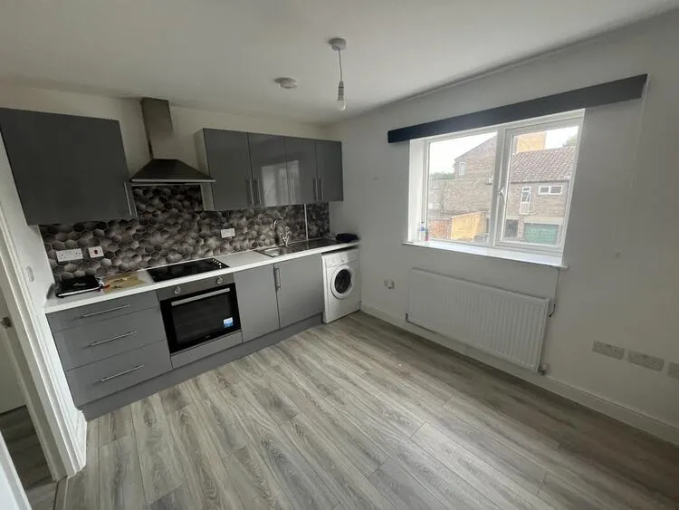 Flats 1-3, 37 Blenheim Walk, Corby, Northamptonshire NN18 9HB