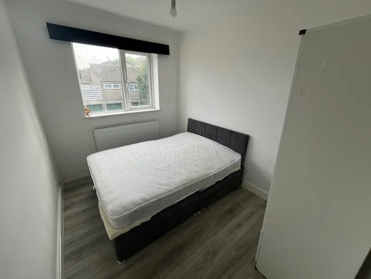 Flats 1-3, 37 Blenheim Walk, Corby, Northamptonshire NN18 9HB