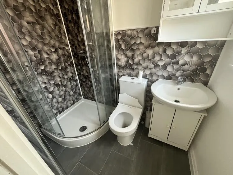 Flats 1-3, 37 Blenheim Walk, Corby, Northamptonshire NN18 9HB