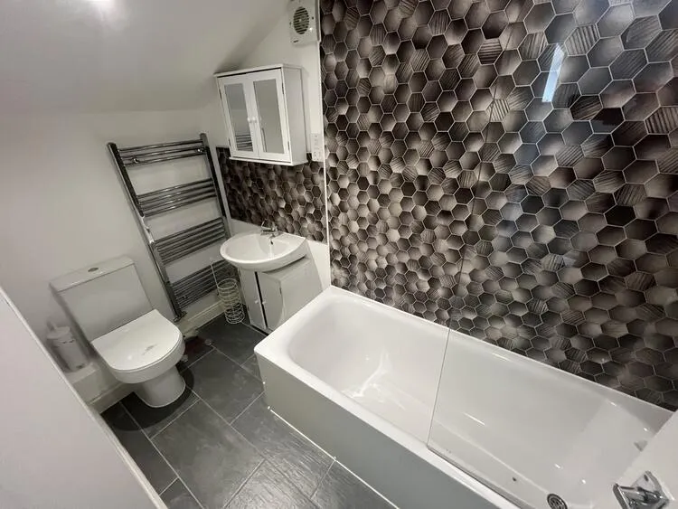 Flats 1-3, 37 Blenheim Walk, Corby, Northamptonshire NN18 9HB