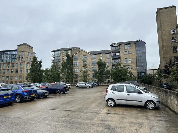 Apartment 44, Westbury Fold, Westbury Street, Elland HX5 9AL