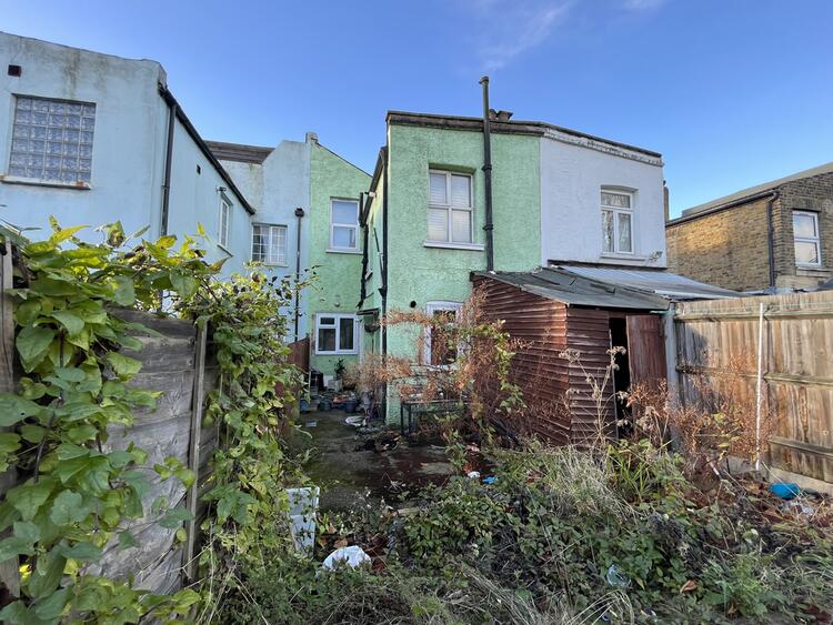 70 Parish Lane, Penge, Crystal Palace, London, Greater London SE20 7JP