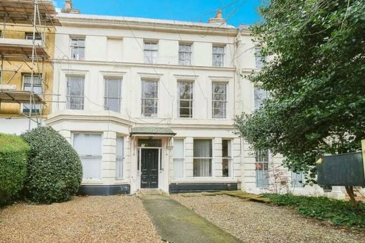 Flat 1, 19 Parkfield Road, Liverpool L17 8UG