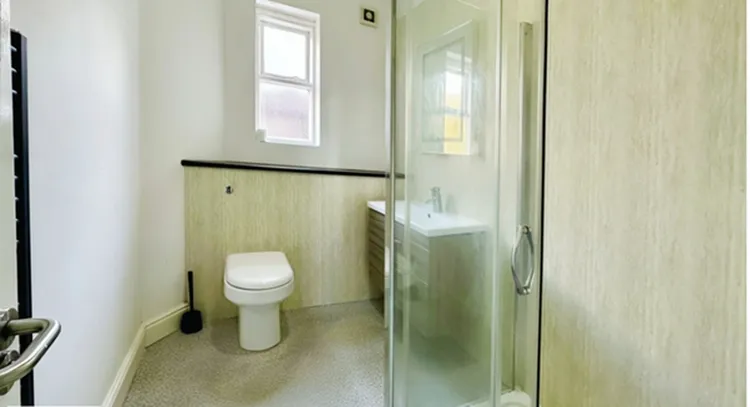 24 St. James Road, Leicester, Leicestershire LE2 1HQ