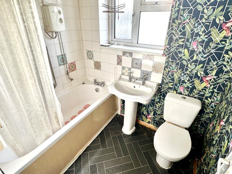86 Oregon Way, Chaddesden, Derby DE21 6UN