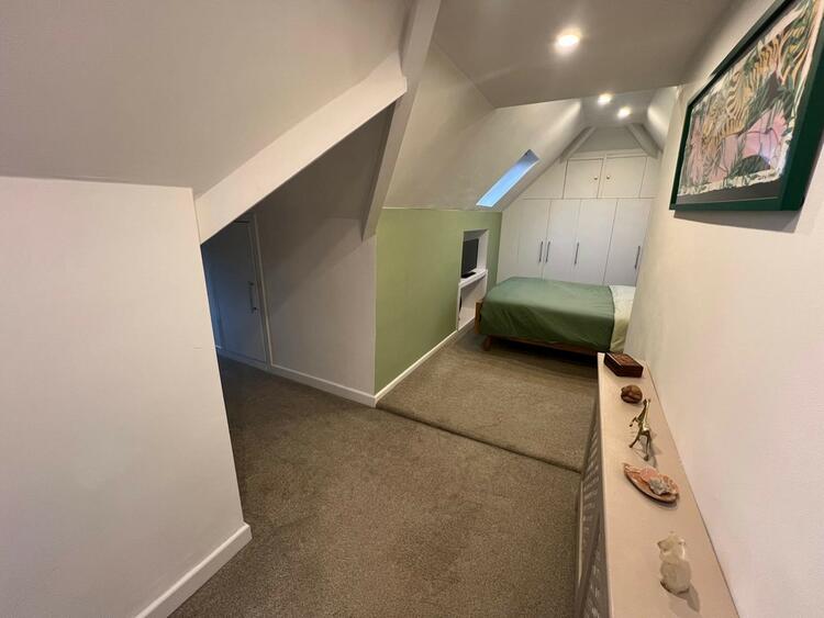 Flat 3, 14 Shakespeare Road, Heene, Worthing, West Sussex BN11 4AR