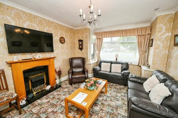 10 Saxby Avenue, Skegness, Lincolnshire PE25 3JZ