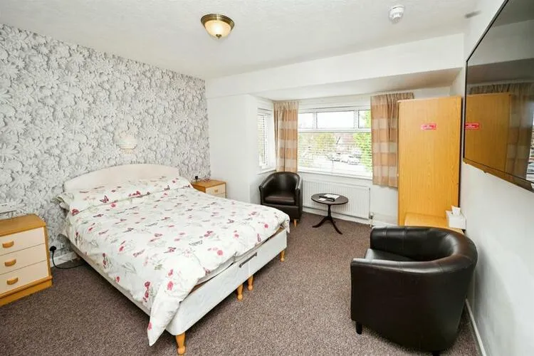 10 Saxby Avenue, Skegness, Lincolnshire PE25 3JZ