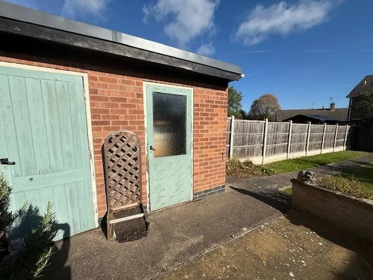 19 Nursery Avenue, Sandiacre, Nottingham NG10 5HG