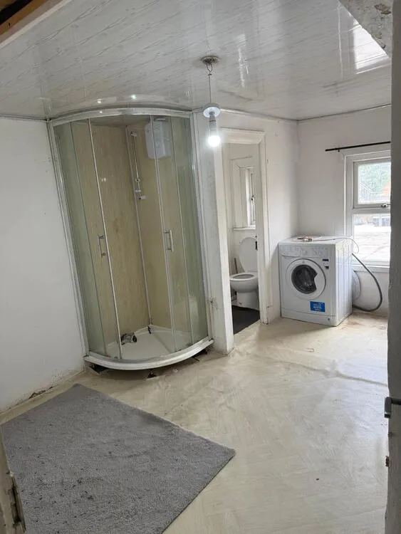 40 and 40A Daisy Hill, Dewsbury WF13 1LH