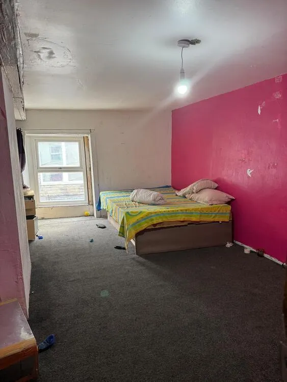40 and 40A Daisy Hill, Dewsbury WF13 1LH