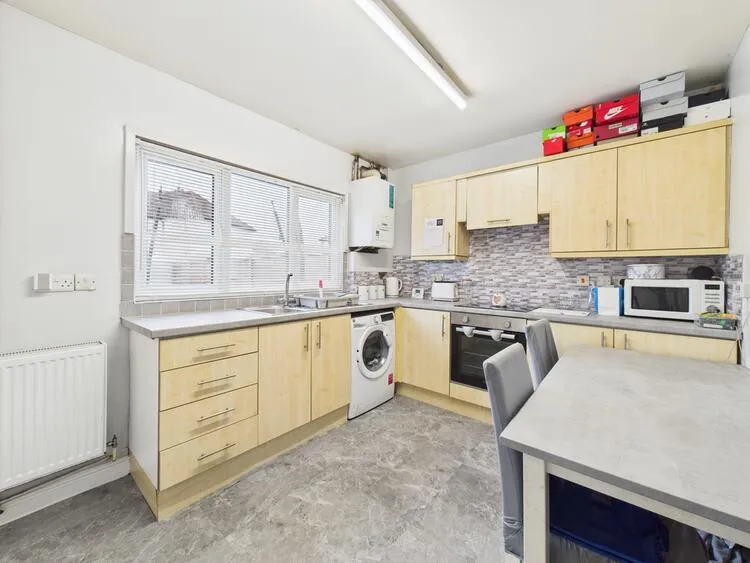 420 Harvey Road, Derby DE24 8JX