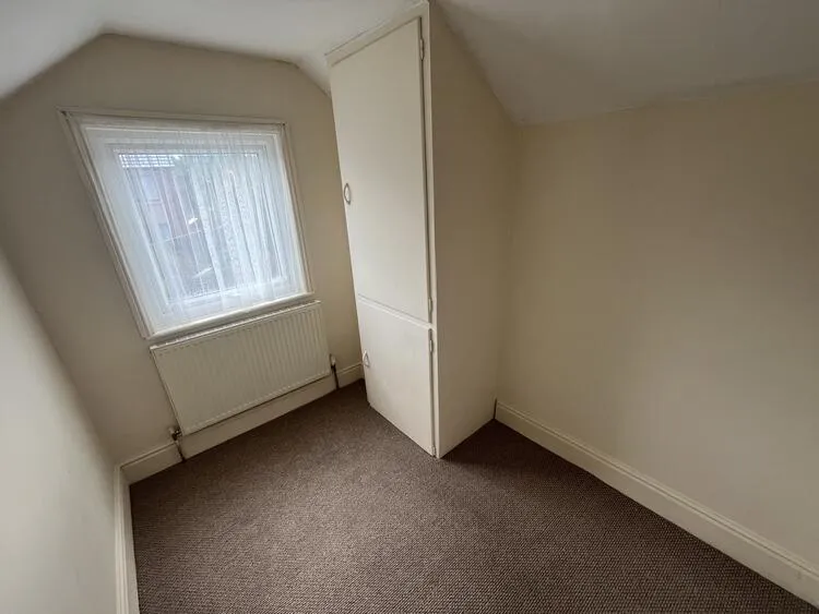 36 Mayfield Road, Ashbourne, Derbyshire DE6 1AR