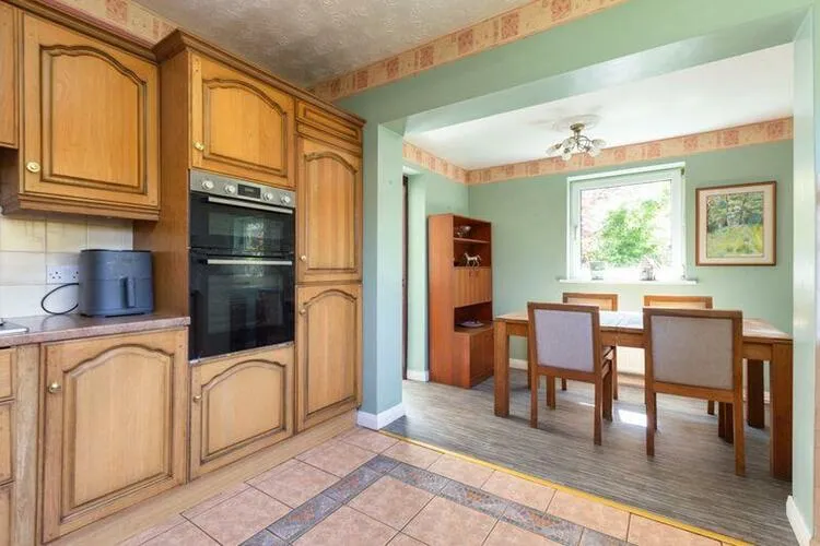 35 Wingate Drive, Whitefield, Manchester M45 7GX