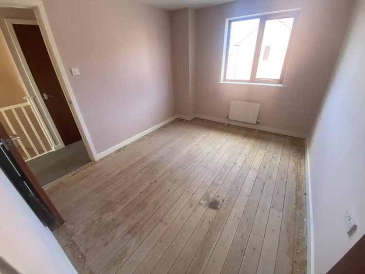 10 St. James Park, Wakefield WF1 4EU