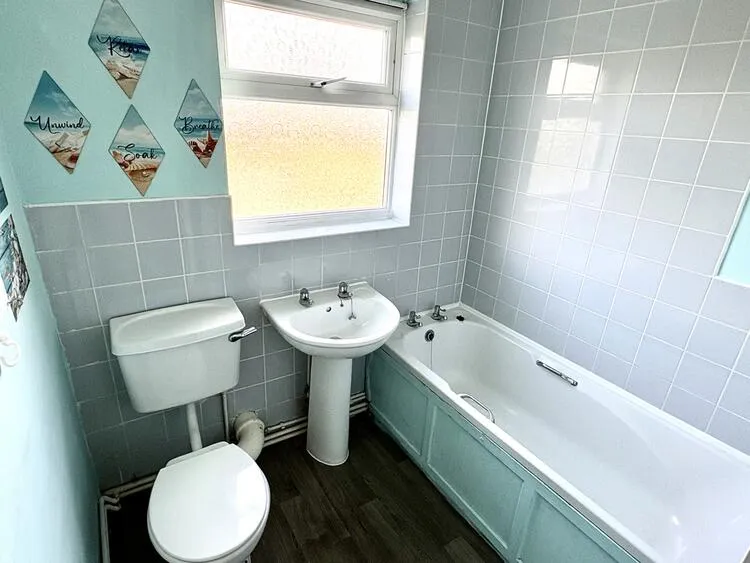 17 Havelock Street, Ripley, Derbyshire DE5 3DR